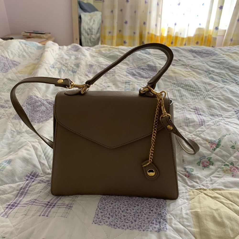 Vintage gray classic bag with gold details